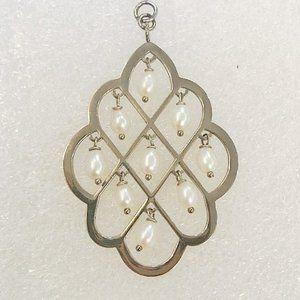 STAINLESS STEEL 2” PENDANT WITH 9 OVAL DROP DANGLE GENUINE REAL PEARLS ELEGANT